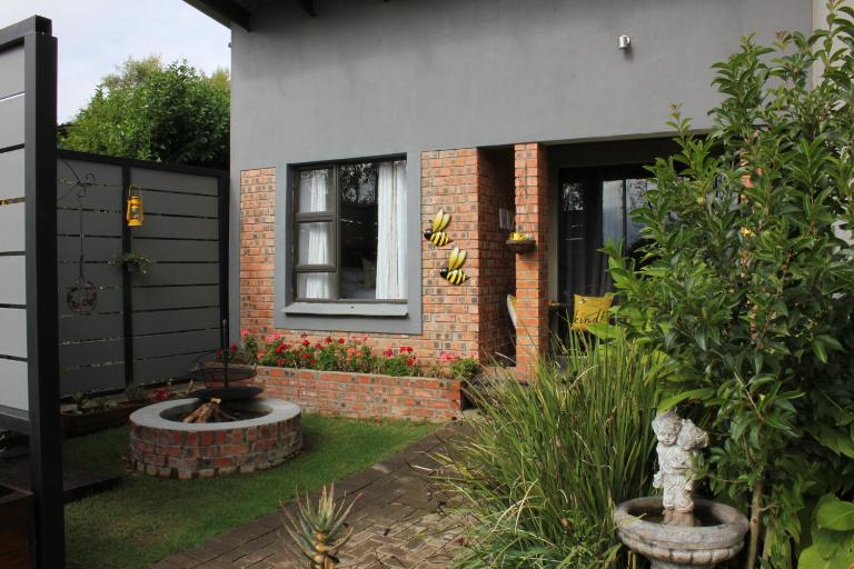 Honey Bee - Ferienwohnung Bloemfontein