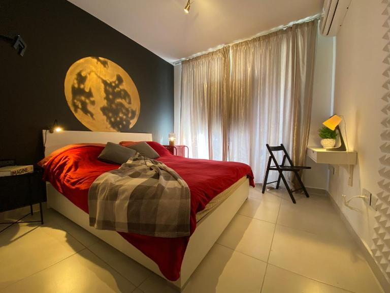 New Stylish Design Apartment - Chambres d'hôtes San Ġiljan