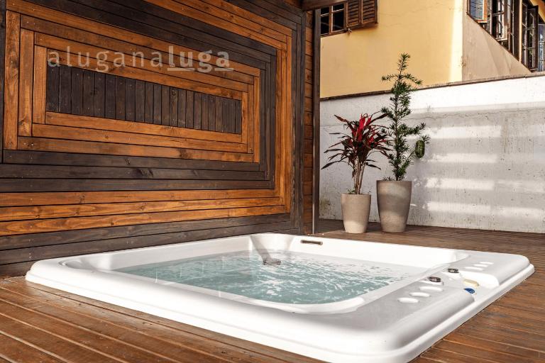 Ogram House espace complet avec jacuzzi + plage - Chambres d'hôtes Imbituba