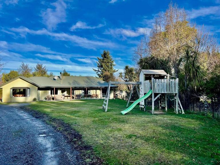 Family Hideaway - B&B Hanmer Springs