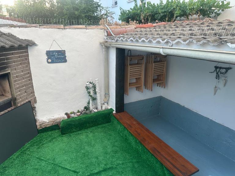 Casa Ulloa con JARDÍN - B&B Logroño