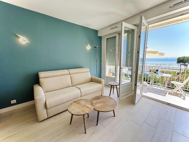 Appartement rénové face mer avec terrasse, 2 pièces, 3 couchages à La Baule - FR-1-245-193 - B&B La Baule-Escoublac