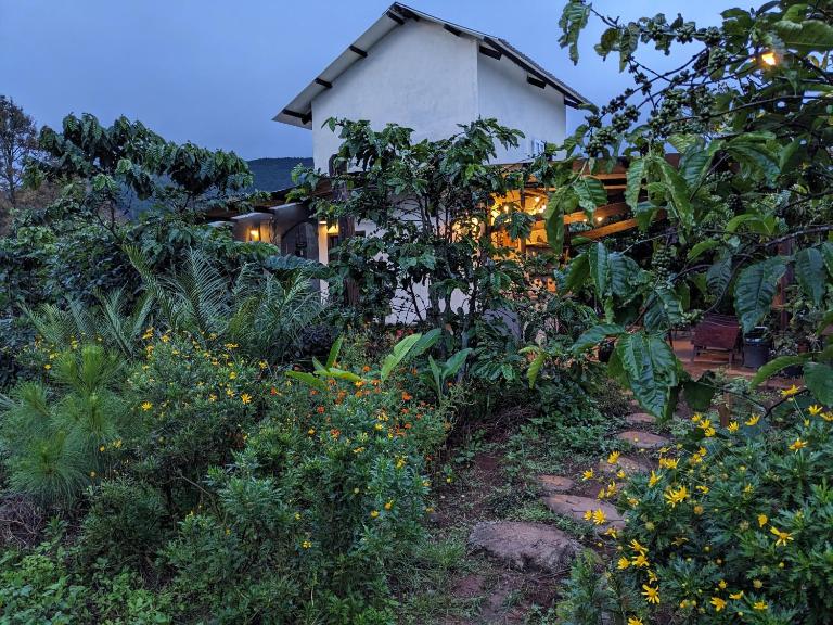 Ivy Coffee Farm - Garden House - Ferienwohnung Đưc Trọng