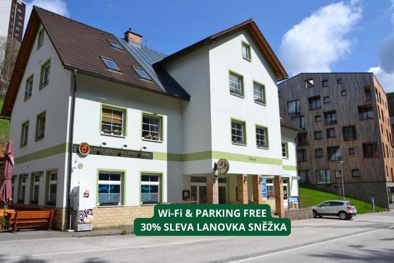 Apartmán u potoka - B&B Pec pod Sněžkou