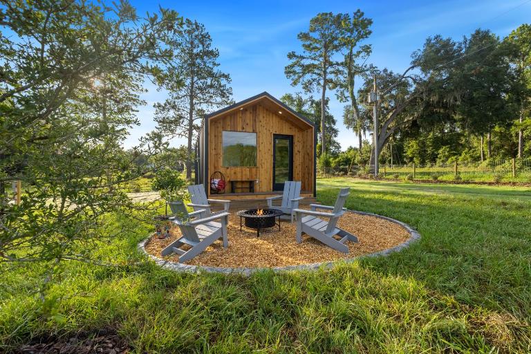 Vista Verde Farm Retreat - Stylish Cabins Nearby Springs - Ferienwohnung Ellisville