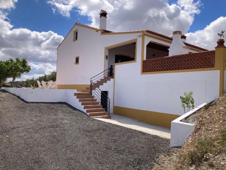 Quinta Monte da Azinheira - Bed and Breakfast Amareleja