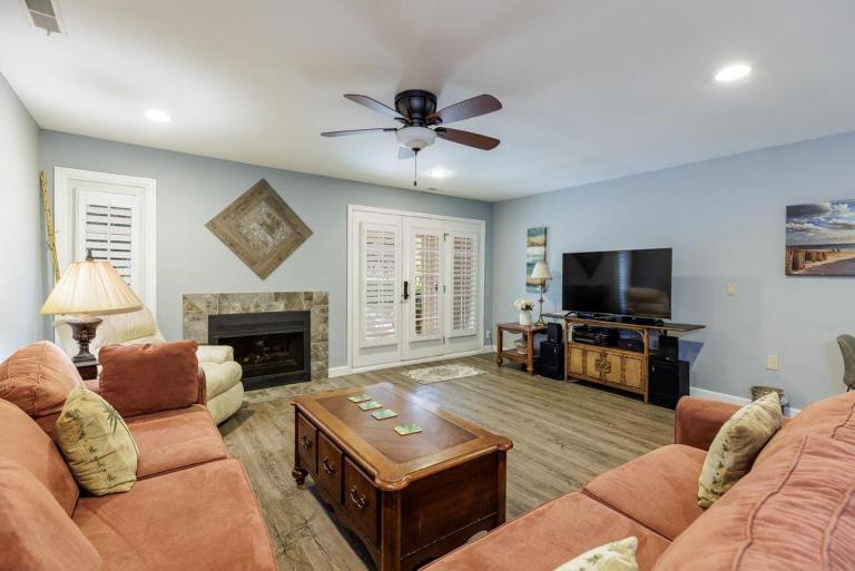 225 Evian Villas - B&B Hilton Head