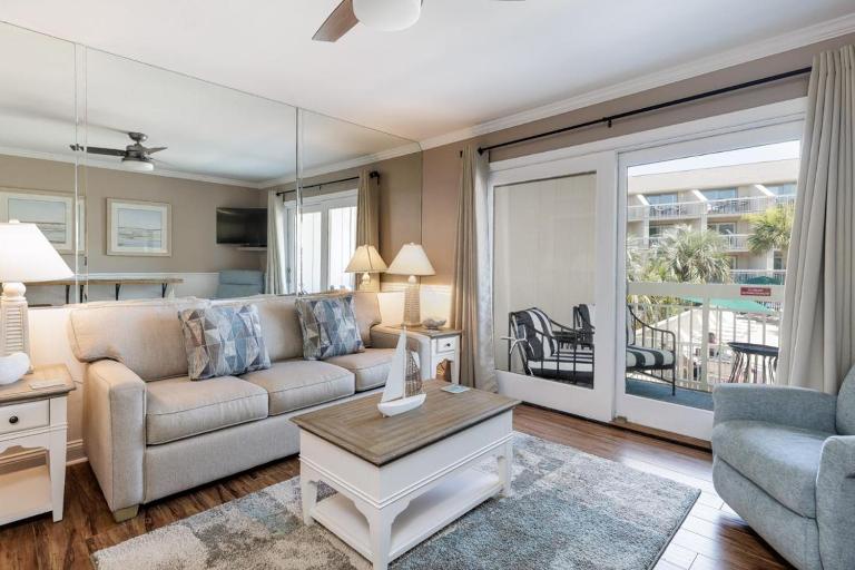 118 Breakers - Bed and Breakfast Hilton Head