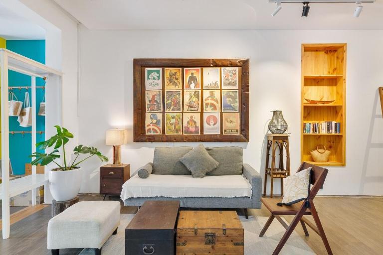 Vesta Gallery Villa above bookstore - B&B Hoi An