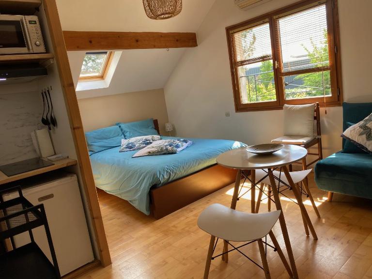 Studio privé dans pavillon - Bed and Breakfast Cormeilles-en-Parisis