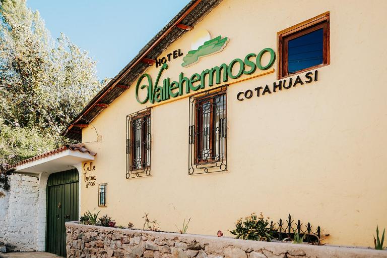Hotel Vallehermoso - B&B Cotahuasi