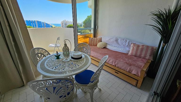 Studio cabine vue mer linge de maison fournis - B&B La Grande-Motte