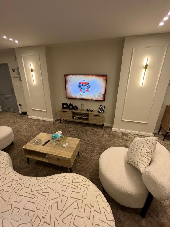 Queen of Zamalek 3BR apt - B&B Il Cairo