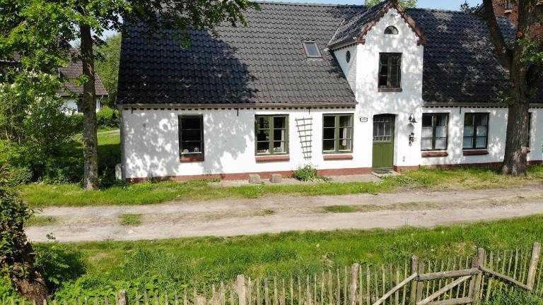 Ferienwohnung "Deichblick" Ruheoase für Naturliebhaber und Radfahrer in Katingsiel - B&B Tönning