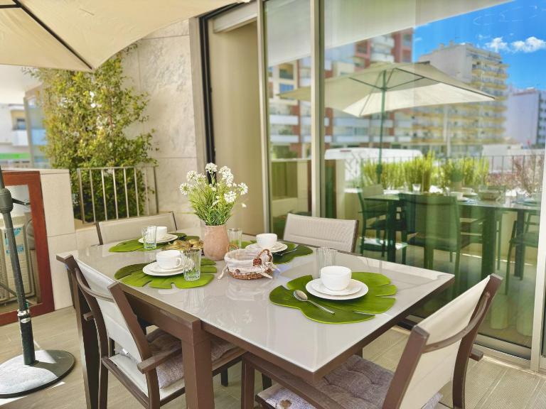 DLux Terrace Cond Bayline Pool & SPA - B&B Armação de Pêra