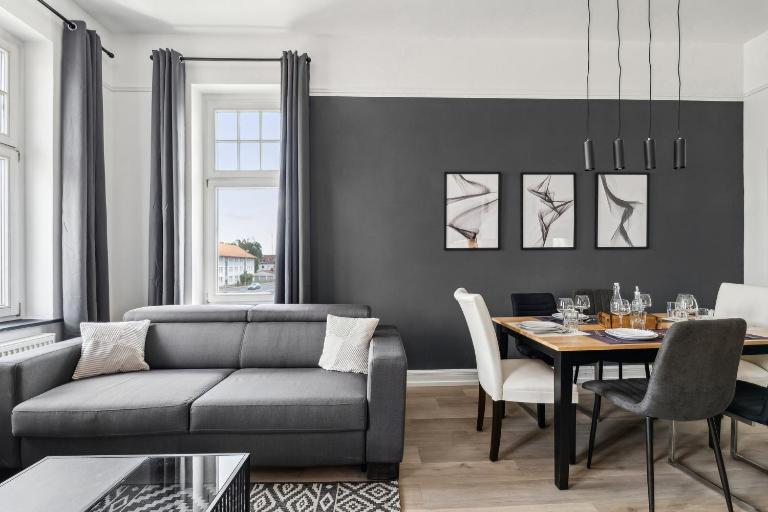 Charysma - Juwel in anthrazit, elegant, stilvoll, Parkplatz - Ferienwohnung Hameln
