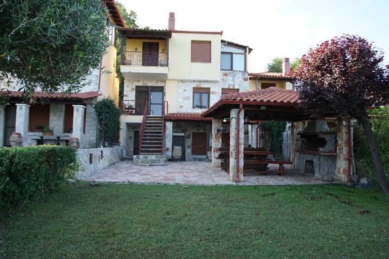 Paliouri Two-Storey luxury Villa , majestic view - Chambres d'hôtes Agía Paraskeví