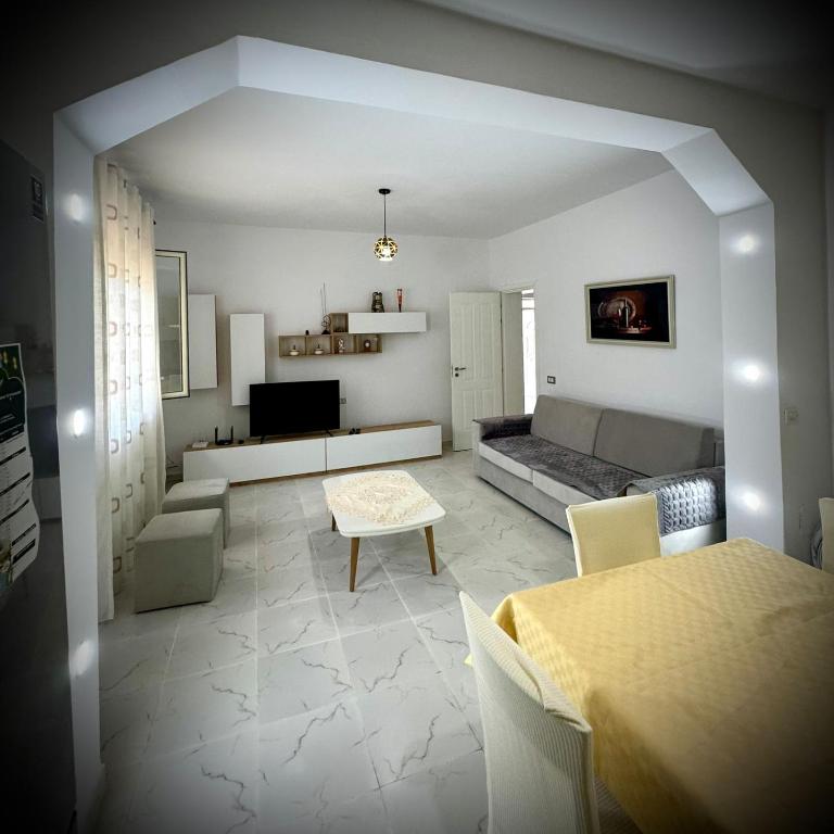 Valona Apartments - Ferienwohnung Vlora