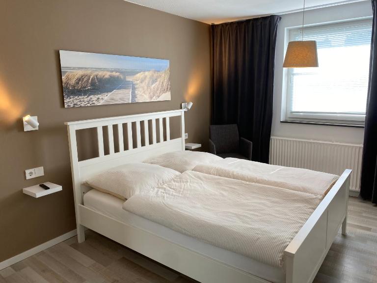 All-In Apartments in Fischeln mit Gartenblick, nähe Düsseldorf - Messe - Airport - HELIOS - Ferienwohnung Krefeld