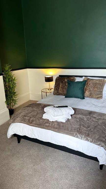 Studio apartment - The Emerald - Chambres d'hôtes Cheltenham