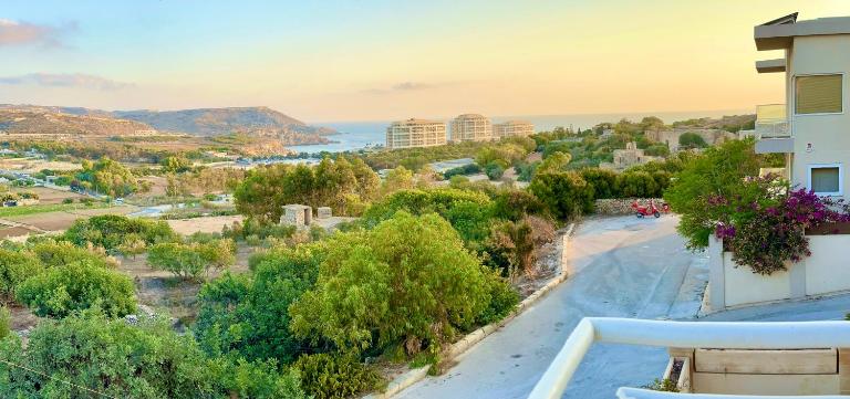 Miguel Ville Golden Sands Manikata - Bed and Breakfast Mellieħa