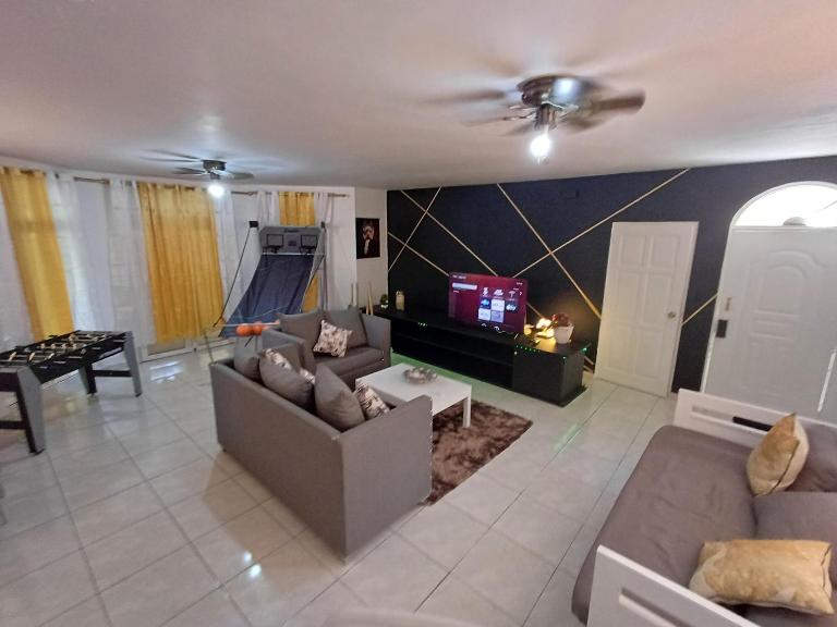 Linkzup Playa Laguna Villa - B&B Sosua, Cabarete