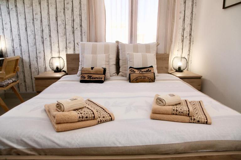 Luxueux Appartement 3 chambres - Bed and Breakfast Flic en Flac