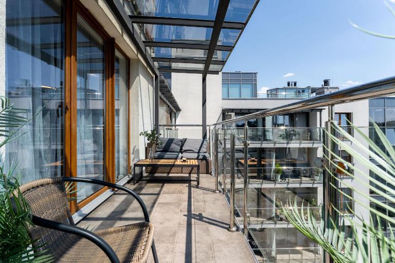 Glossy Apart G30 - B&B Cracovia