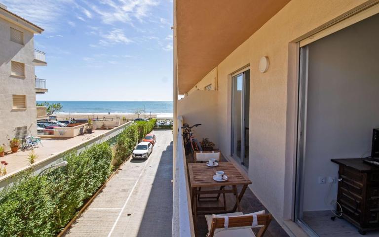 El Arenal - Primera linea Playa Cargador ALBERT VILLAS - B&B Alcossebre