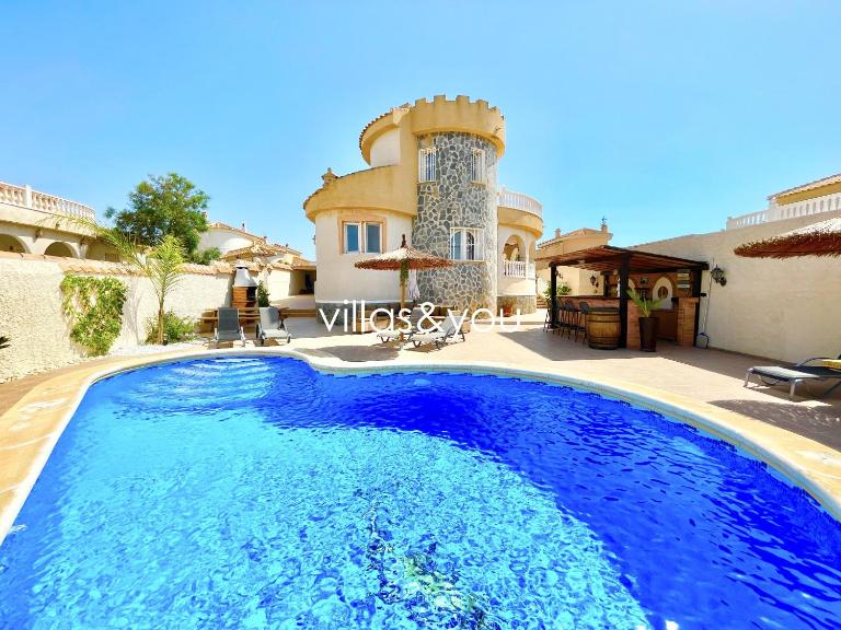 Villa Palmera Ciudad Quesada by Villas&You - B&B Ciudad Quesada