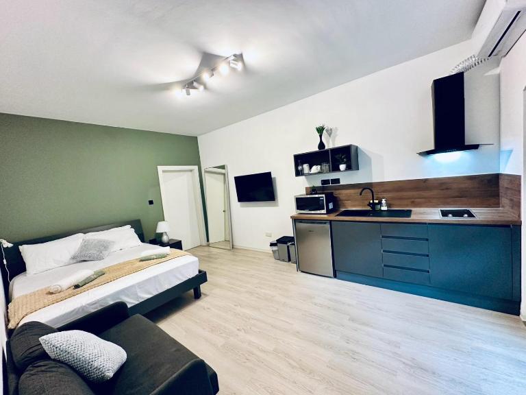New modern studio - Mellieha centre - B&B Mellieha