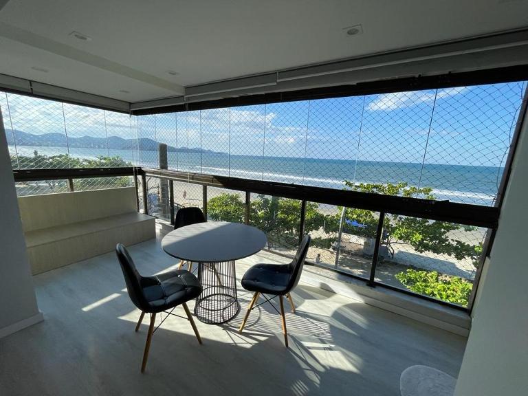 Lindo frente mar bem localizado - Ferienwohnung Itapema
