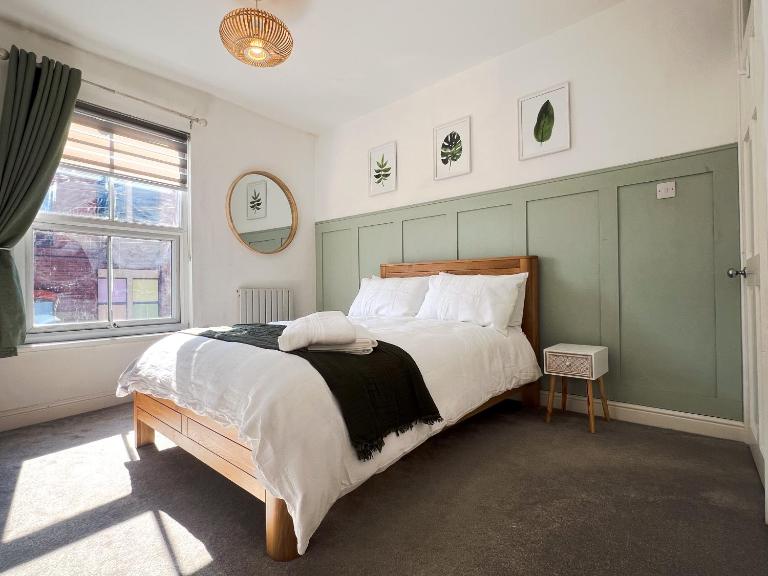 Your Property Box Short Stays - Severn Street - B&B Worcester