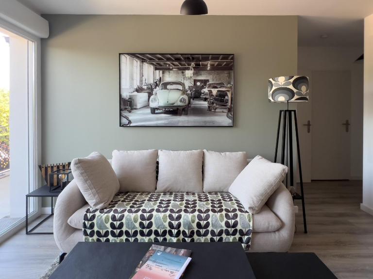 Superbe T2 lumineux plein centre - B&B Audenge