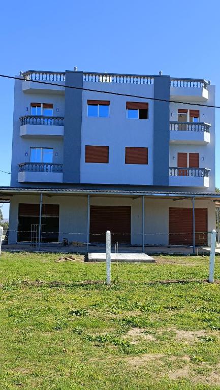 Apartamentos Beach Tahadart, Asilah - Bed and Breakfast Briech
