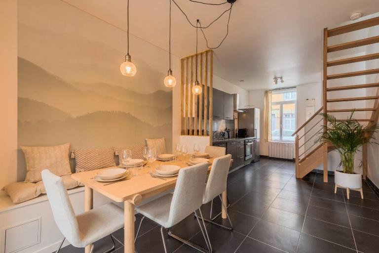 3 bedroom house with garden, near tram - Bed and Breakfast Mouvaux