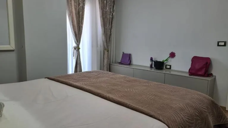 Patrik apartment - B&B Pogradec