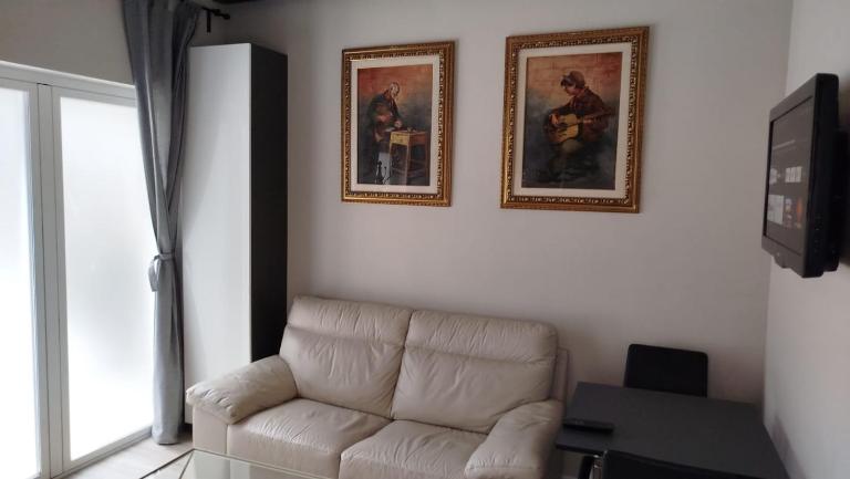 DEKO-LIME apartments - B&B Lubiana