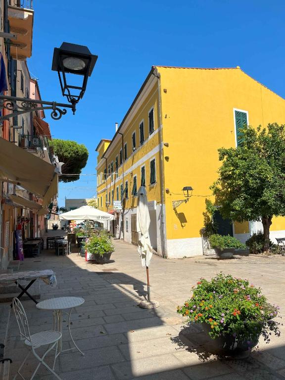 Via Scappini - B&B Rio Marina