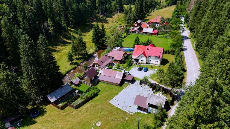 Casa Valer Arieseni - B&B Arieşeni