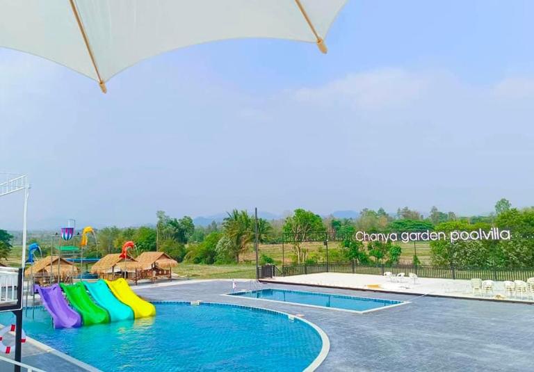 Chanya garden pool villa สวนน้ำชัญญานุช - B&B Ban Mai To Khian Pom