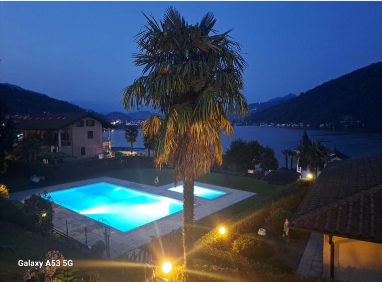 Ina - B&B Lavena Ponte Tresa