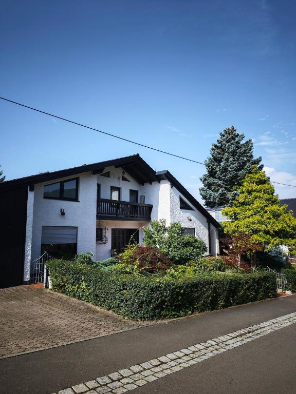 Villa Levilia - Bed and Breakfast Strullendorf