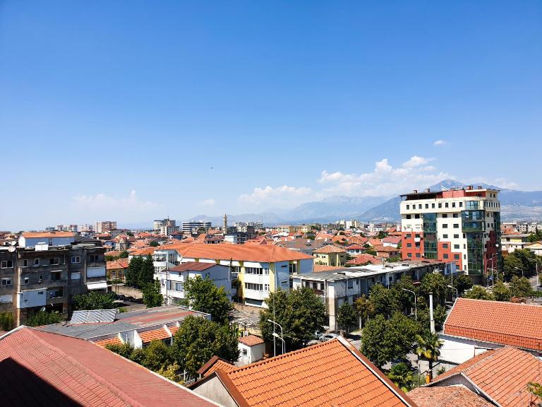 Shkoder Central Apartment near Cathedral and City Center - Chambres d'hôtes Shkodër