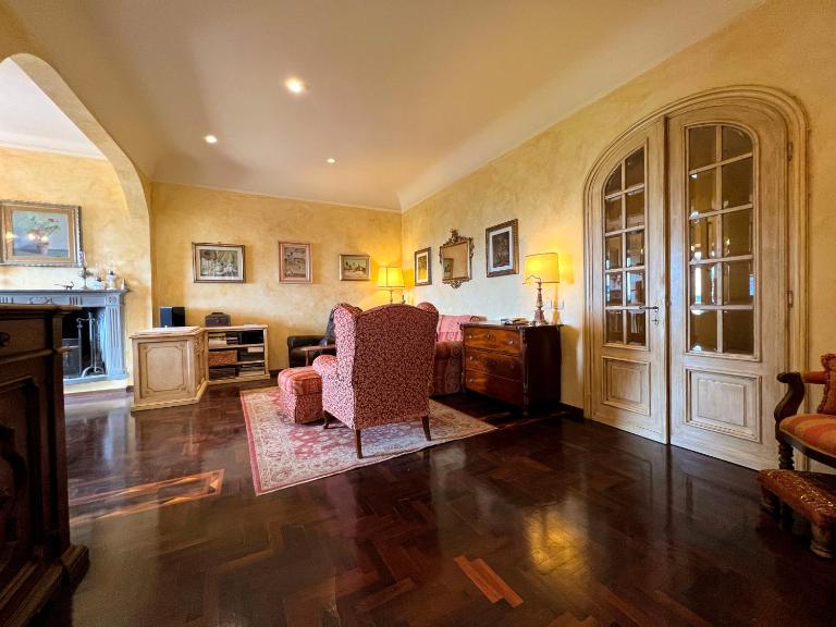 Casa al Cerchio - Luxury Apartment With View & Free Private Parking - B&B San Gimignano
