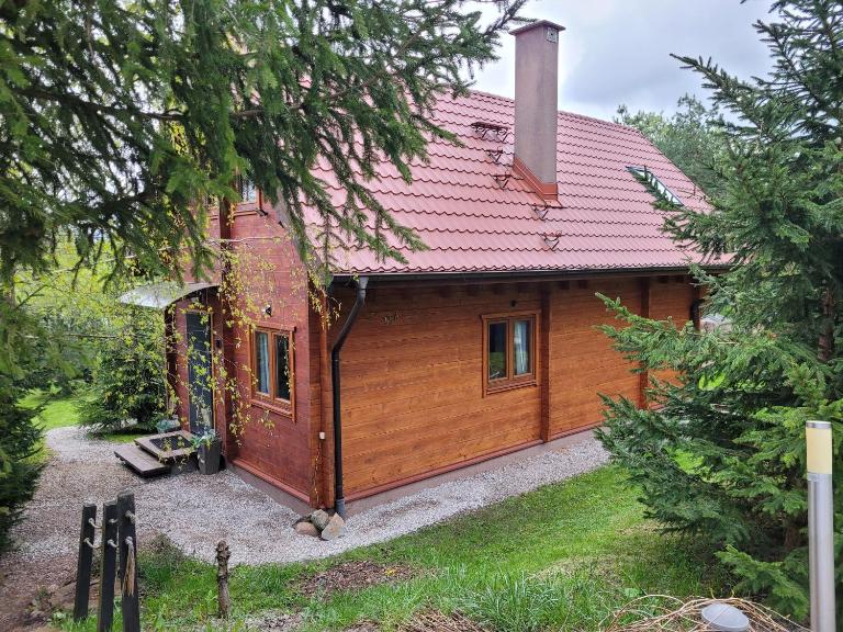 Dom Nad Stawem Dłużec 55A - Chambres d'hôtes Mrągowo