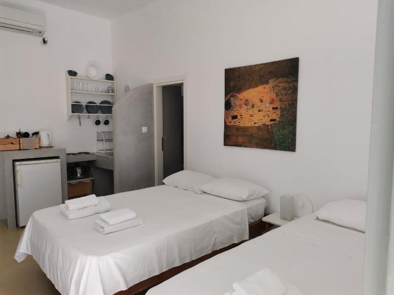 Thalassa3 - Bed and Breakfast Andros