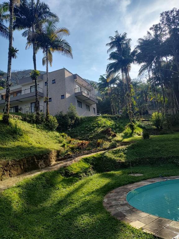Casa dos Canários Suítes - Teresópolis-RJ - Chambres d'hôtes Teresópolis