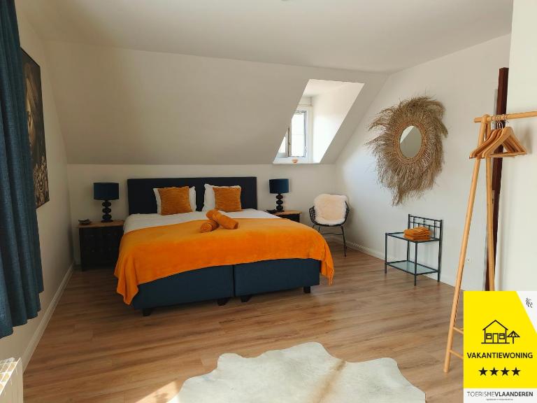Maison de Marcel Big house near centre free parking - B&B Brujas