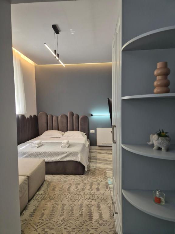 Cloud Cane Apartment - B&B Tirana